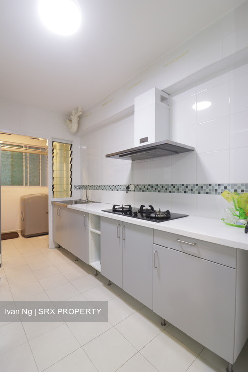 Blk 318B Yishun Avenue 9 (Yishun), HDB 4 Rooms #205788171